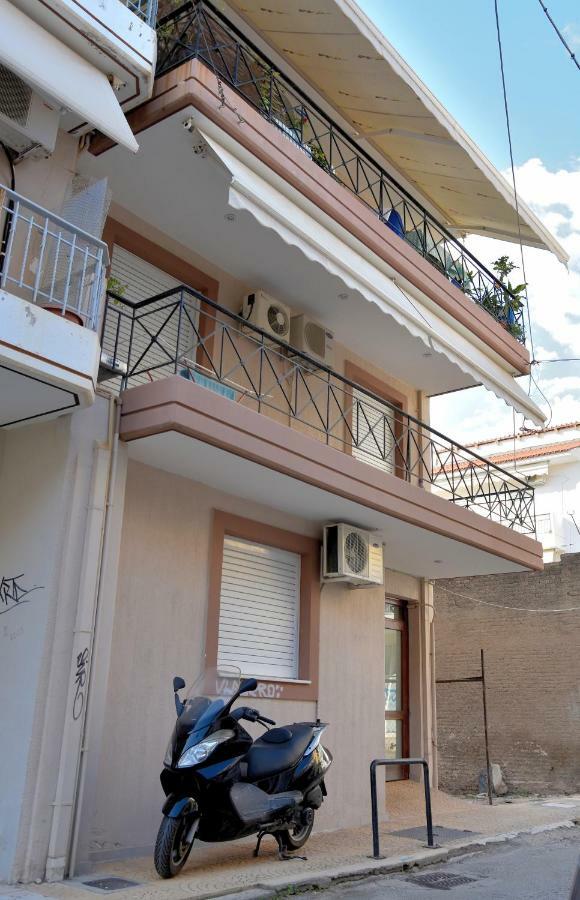 Adriana'S Loft Lejlighed Patras Eksteriør billede